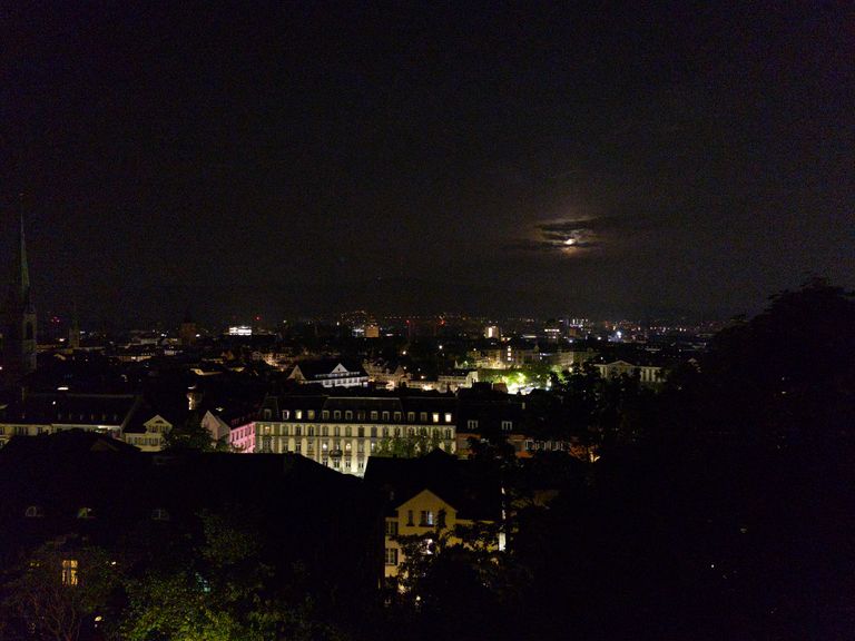 Zürich at night