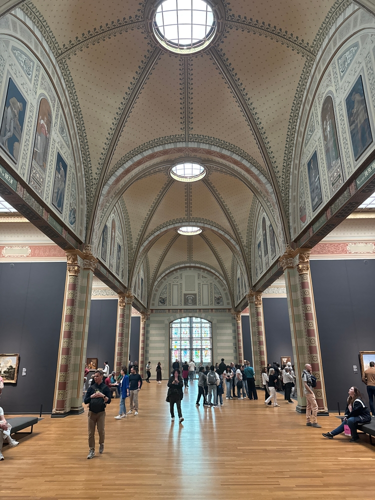 A vaulted ceiling on the top floor