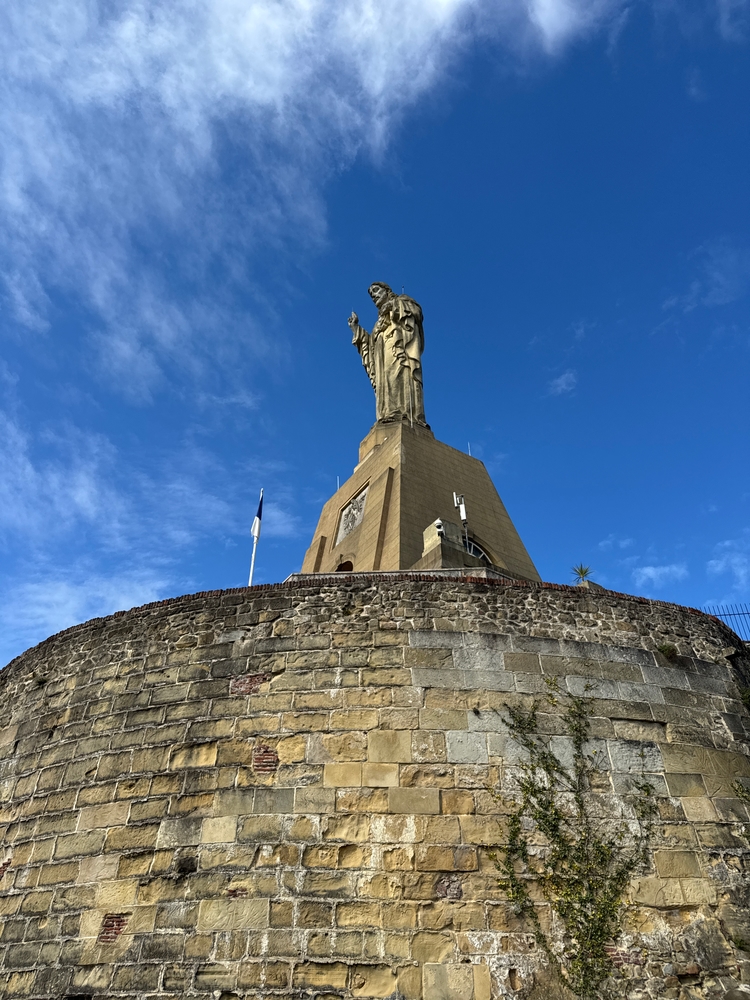 The statue on top of the Castle of La Mota