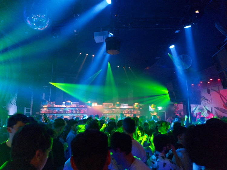 The club with lights going everywhere